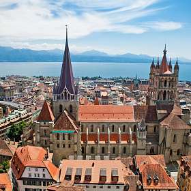 Esplanade du château St-Maire © Lausanne Tourisme